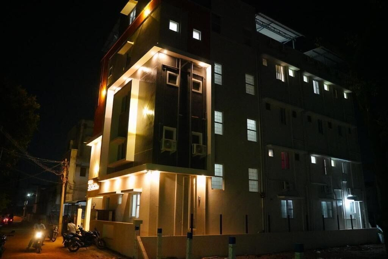 Exterior & Views 2, Hotel Akshith Inn, Thanjavur
