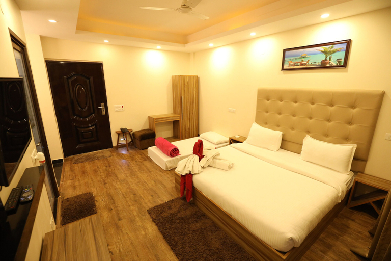 Bedroom 3, Avenue 18 Resort, Garhwal