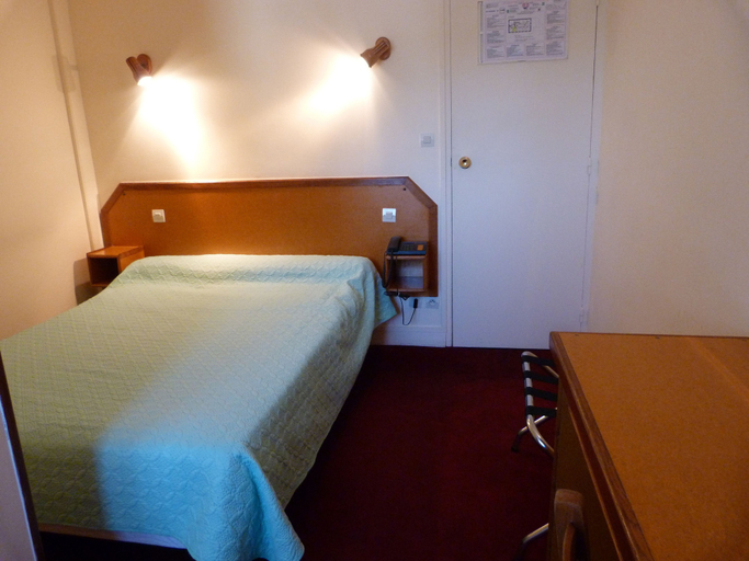 Bedroom 2, Hôtel le Clos St Jacques, Seine-et-Marne