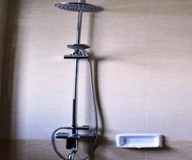 Bathroom 3, Rose Land Apartment Hotel, Naypyitaw