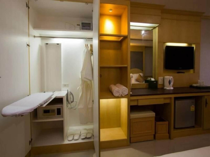 Bedroom 3, The Lion King Hotel, Muang Udon Thani