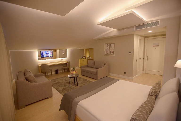Bedroom 2, Gumushan Hotel, Korkuteli