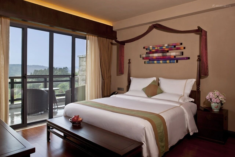 Bedroom, XiannvshanHuabang, Chongqing