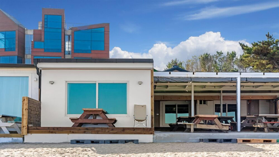 Exterior & Views, Gangneung Chengdong Aegyeon Pension, Gangneung
