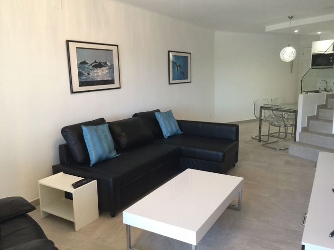 Others 5, Apartamento Inmobahia - BII - 119, Girona