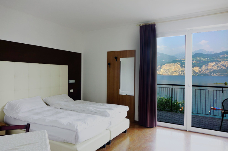Bedroom 5, Hotel Garden, Verona