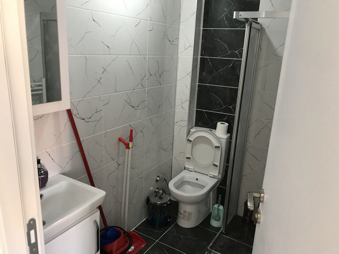 Bathroom 5, Trios Apart, Gökçeada