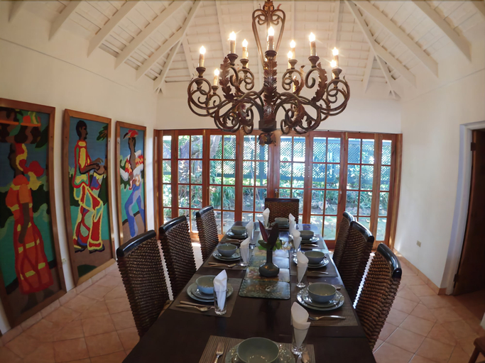 Food & Drinks 4, Tumac Villa, 4BR by Jamaican Treasures