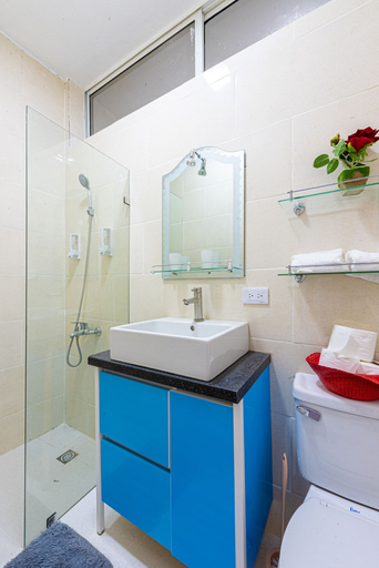Bathroom 4, Bamboo House, Distrito Nacional