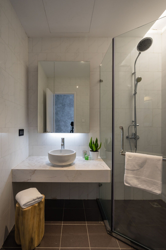 Bathroom 3, Pepper House Studio Apartment, District 1