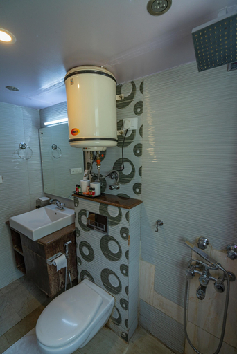 Bathroom 3, Ashiana Clarks Inn, Shimla, Shimla