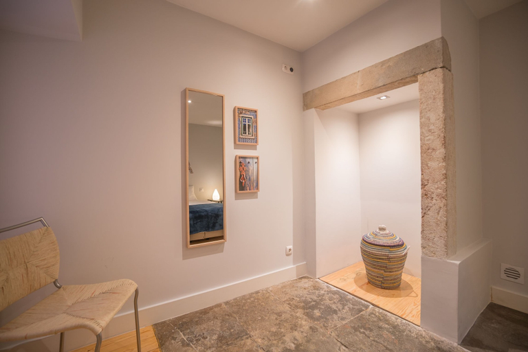 Others 4, Elegant & Cozy Apartment, Lisbon