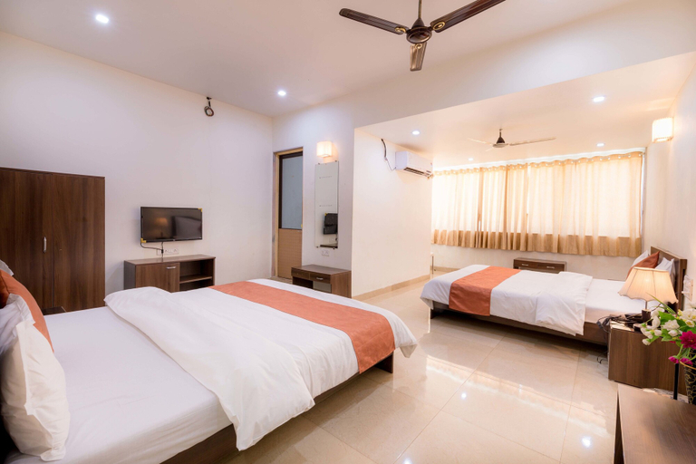 Bedroom 2, Bodh Valley, Nashik