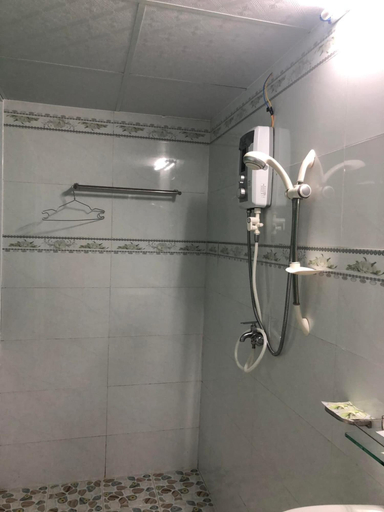 Bathroom 3, Moonlight Home, Côn Đảo