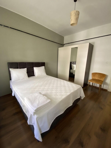 Room 2, Segatur Apartments, Beşiktaş