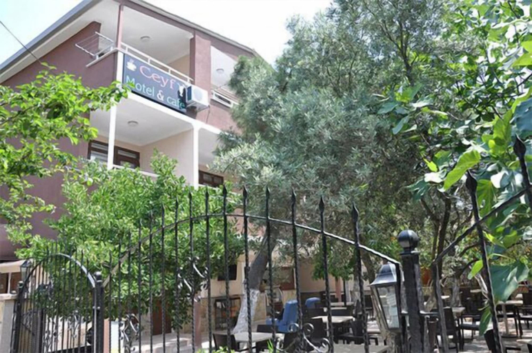 Exterior & Views 2, Ceyf Motel, Marmara