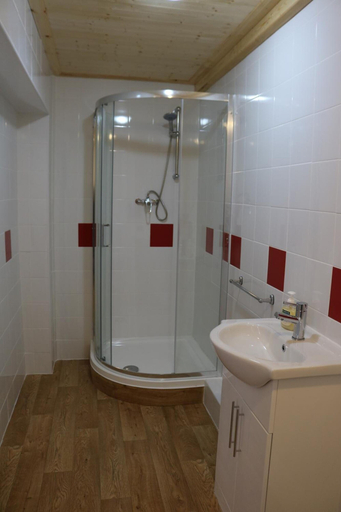 Bathroom 4, Littlestone Hotel, Kent