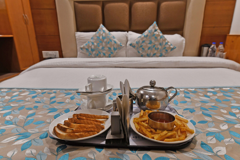 Food & Drinks 5, Lotus Inn Rothang View, Kullu