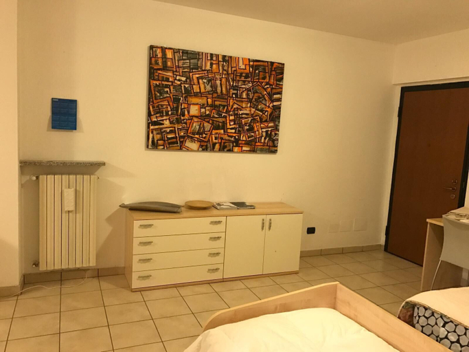 Bedroom 5, Mood Nice One, Pavia