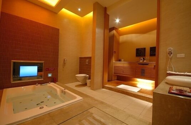 Bathroom 4, Norway Forest Spa Motel, New Taipei City