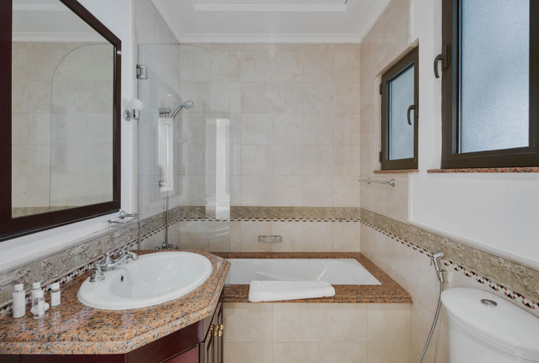 Bathroom 4, 5 Villa w Private Pool Beach on Palm Jumeirah, Dubai
