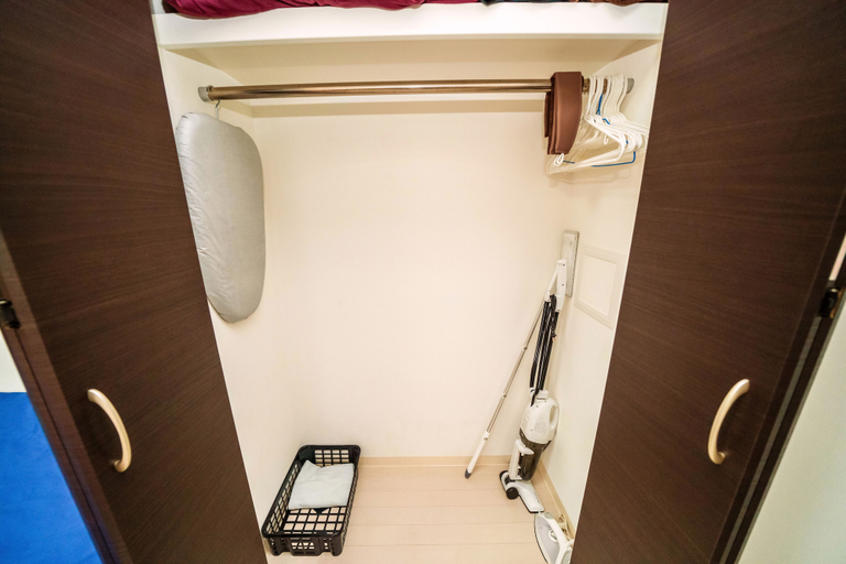 Bathroom 3, Grandouce Omorimachi, Ōta
