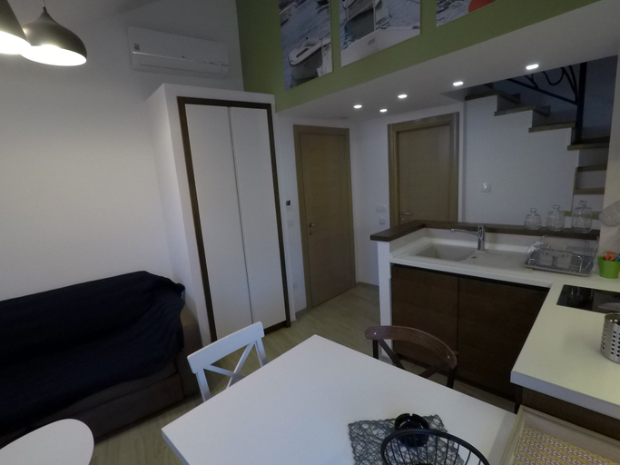 Bathroom 4, Lux Squere Apartments