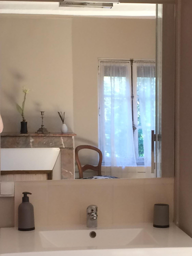 Bathroom 5, La Ferme Des Vignes, Calvados