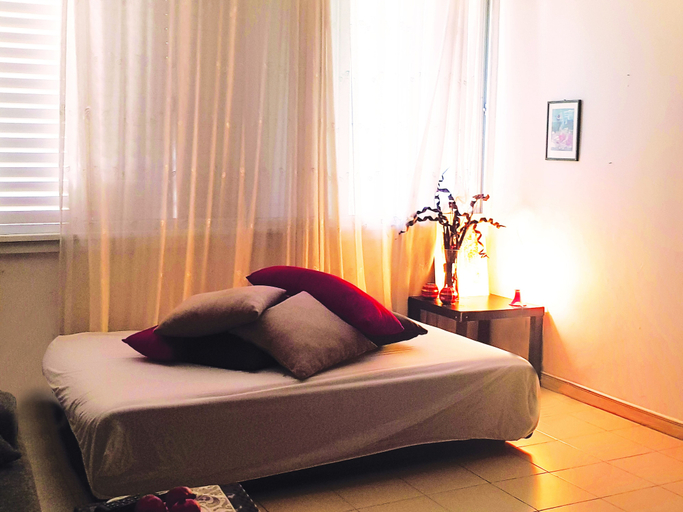 Bedroom 3, Herzelya Getaway