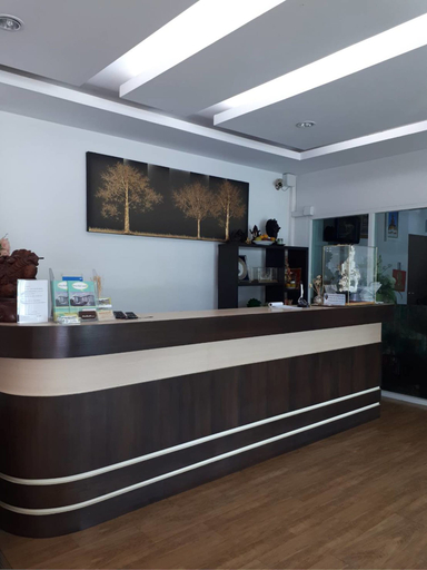 Others 5, Tamarind Place, Muang Phetchabun