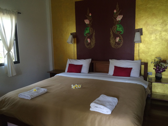 Bedroom 2, Pairadise Guesthouse, Pai