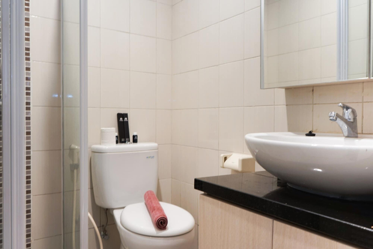 Bathroom 2, Relaxing 2Br Signature Park Grande Apartment, Jakarta Selatan
