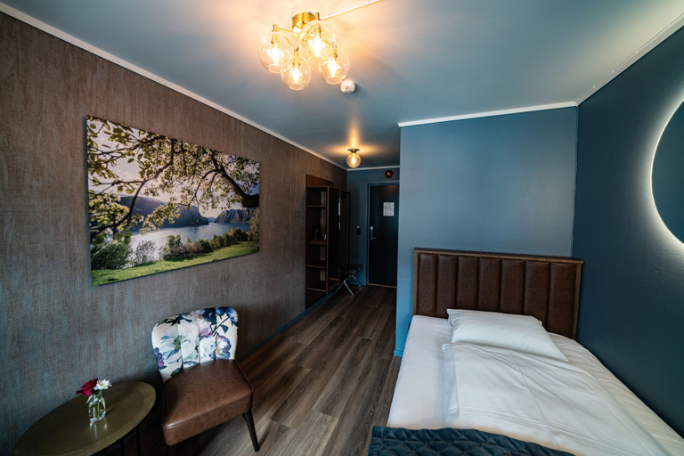 Bedroom 3, Hotel Aurlandsfjord, Aurland
