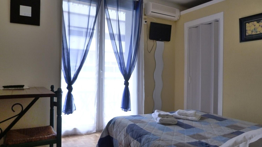 Bedroom 3, Hôtel Au Valéry, Hérault