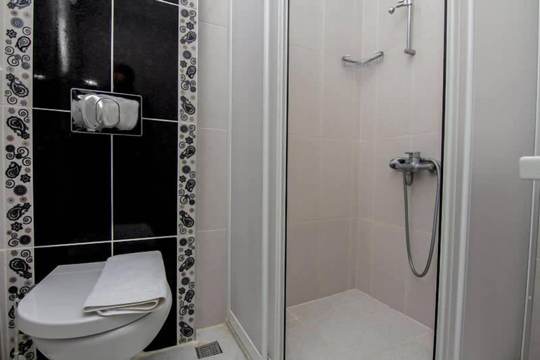 Bathroom 5, Hotel Karbelsun, Fethiye