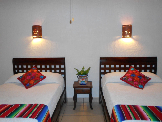Bedroom 2, Hacienda Chichen Resort & Yaxkin Spa, Tinúm