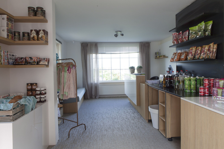Food & Drinks 5, Strand 49 Camping & Glamping, Zijpe
