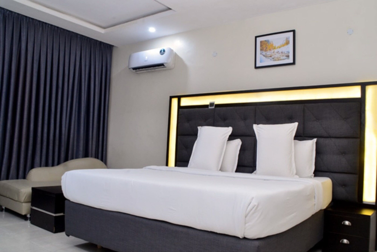 Bedroom 3, De Rigg Place, Mainland