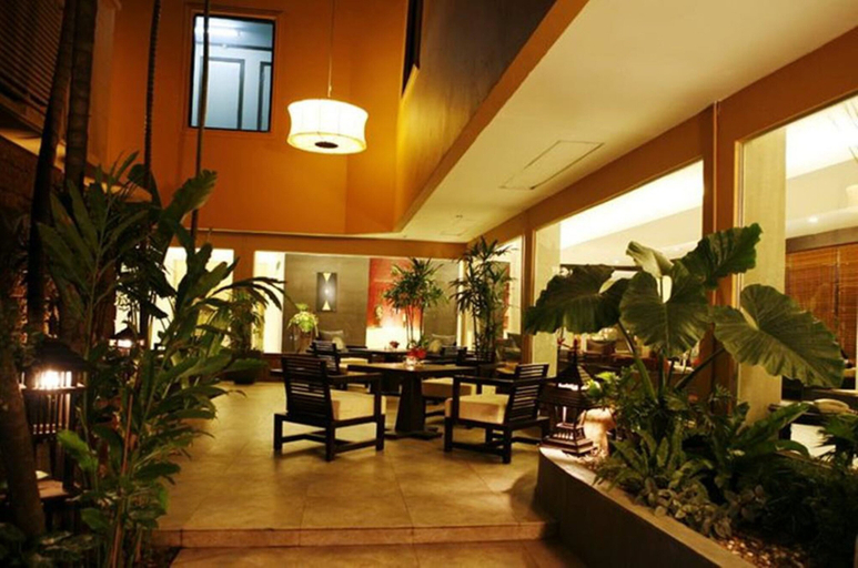 Others, Regent Park Hotel, Phnom Penh
