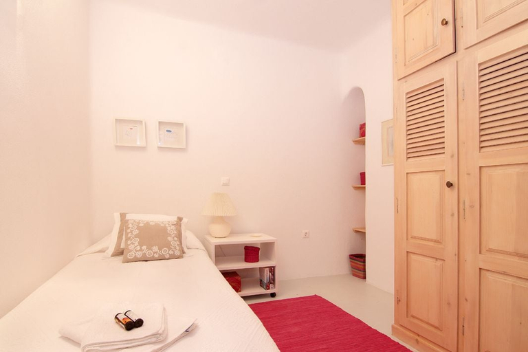 Bedroom 3, Villa Armonia, South Aegean