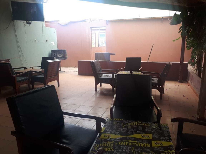 Others 5, Hotel Relais 82, Mbour