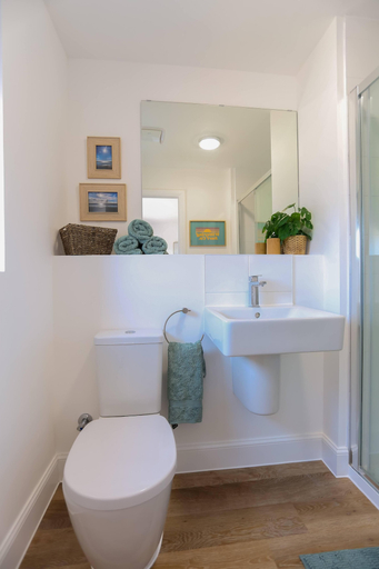 Bathroom 3, Elements 3 bed Home in Bracklesham Bay, West Sussex