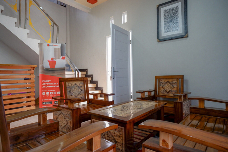 Others 5, RedDoorz Syariah near Komplek Candi Arjuna Dieng, Wonosobo