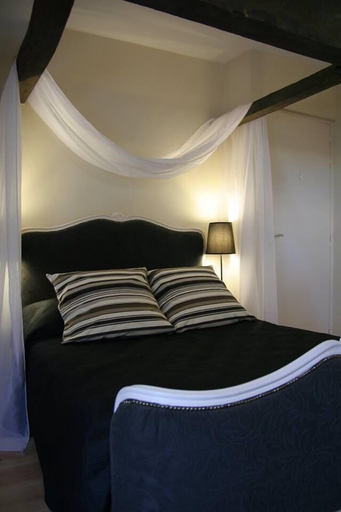 Bedroom 4, La Ferme de la Papote, Nord
