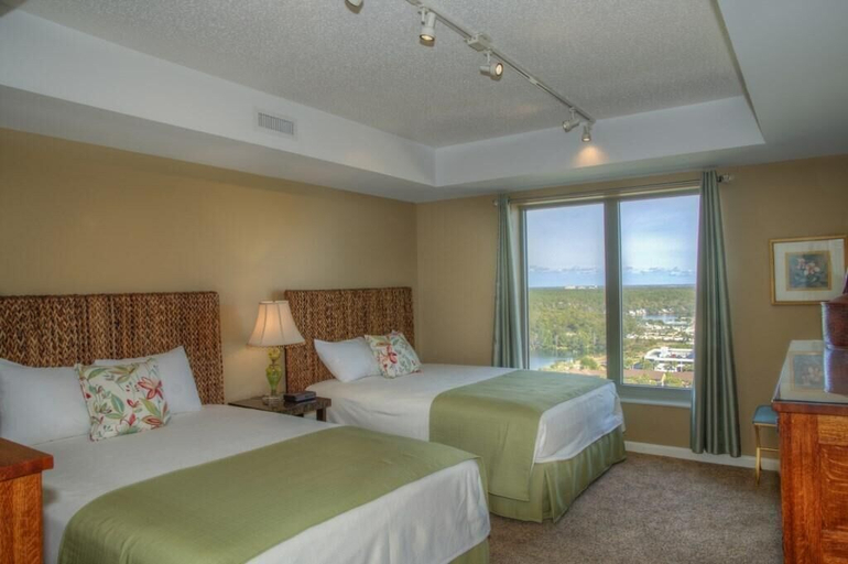 Bedroom 3, Beautiful and Lavish Ocean-view High Rise!, Horry