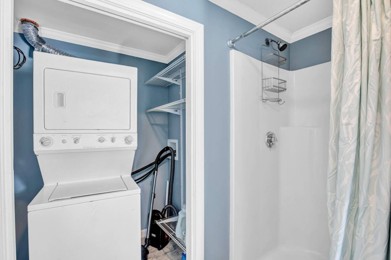 Bathroom 4, Marshview, Rockingham