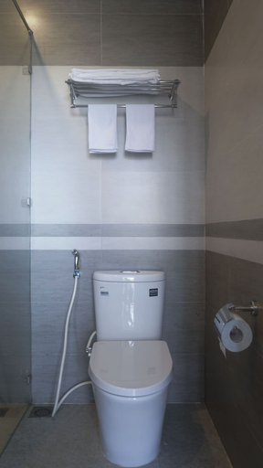Bathroom 3, Monza Villa, Sầm Sơn