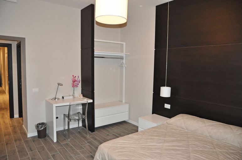 Bedroom 4, Dea Roma Inn, Rome