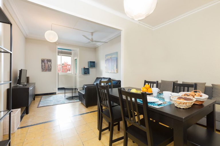 Food & Drinks, Barcelona Fira Apartments, Barcelona