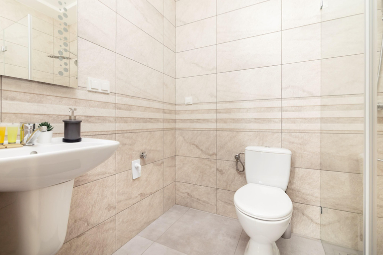 Bathroom 3, Business Mokotow Park 214 Apartment, Warsaw